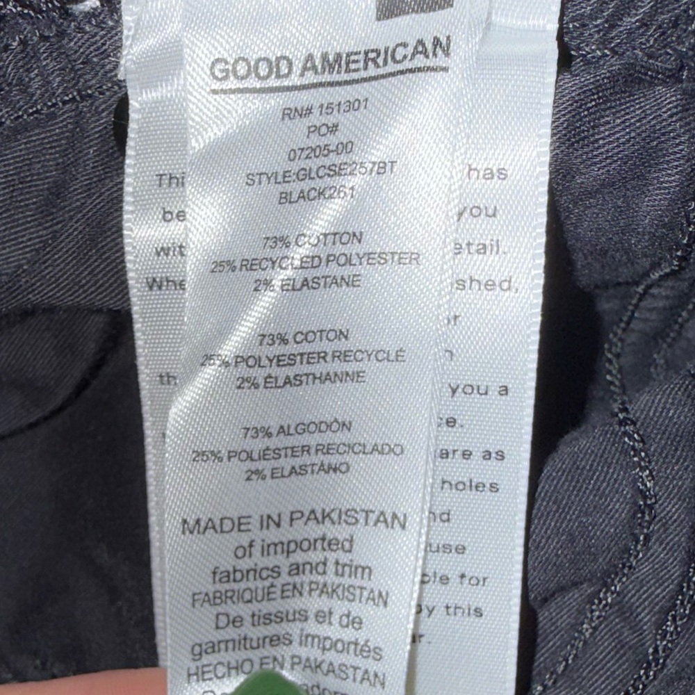 Good American “Good Legs” Crop Jeans Black 2 / 26 preppy business casual - Picture 12 of 12